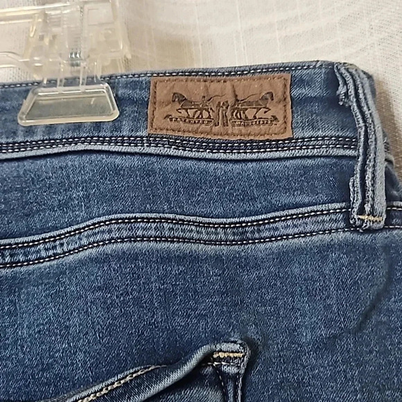 LEVI JEANS - Picture 6 of 8
